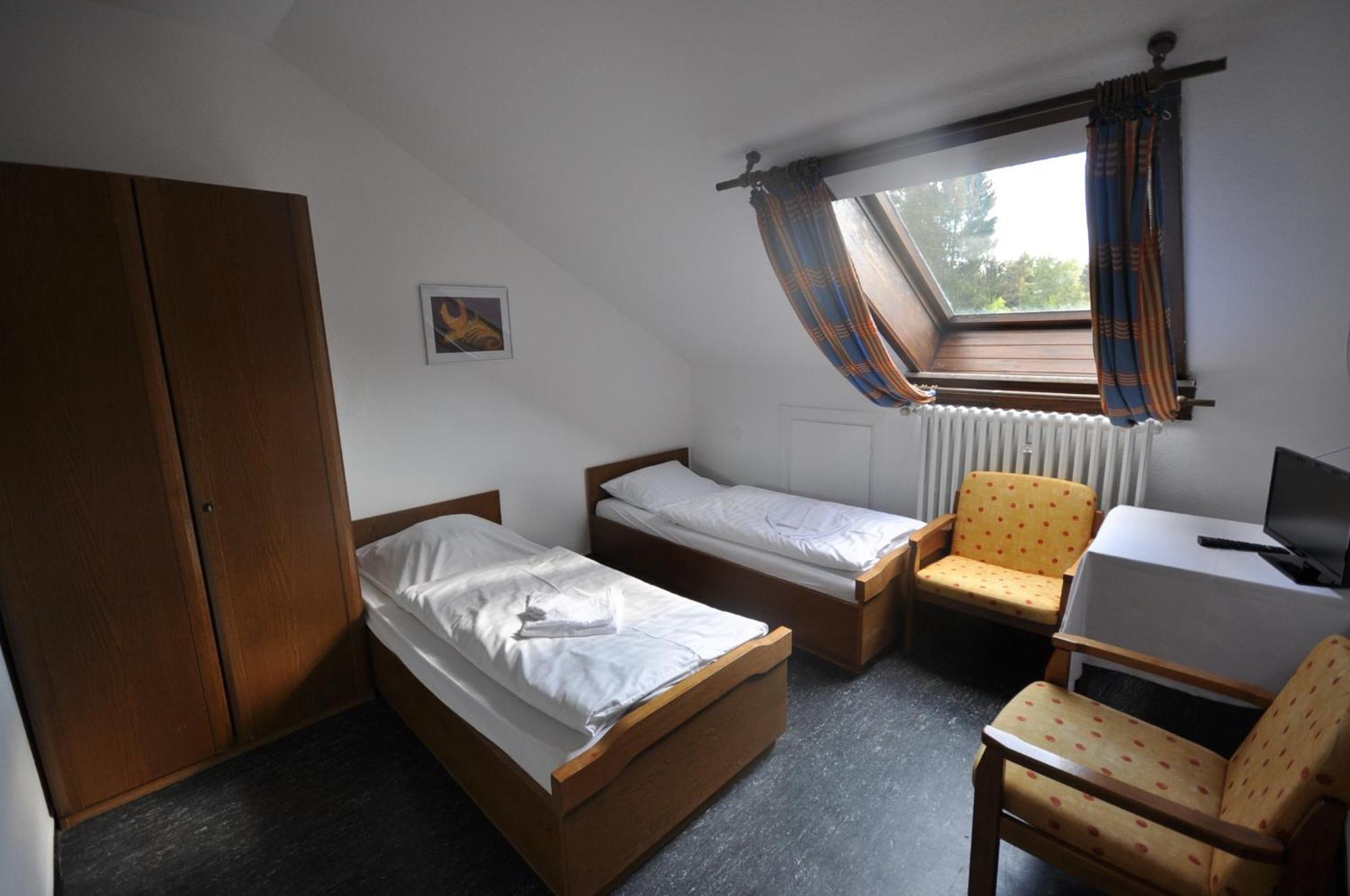 Hotel & Hostel Drei Baeren Altenau  Pokoj fotografie
